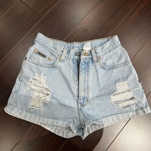 25-26” custom distresed and hemmed vintage calvin klein shorts light wash denim